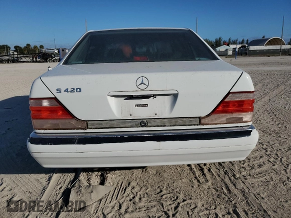 1998 Mercedes-Benz S-Class with VIN WDBGA43G0WA402064, listed as a Copart auction lot 83436324 with 120,726 mi miles and Clean Title. Bid and sale history available at carsss.com. Image 6.