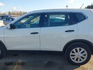 2016 Nissan Rogue SV with VIN 5N1AT2MT9GC810310, listed as a IAAI auction lot 41725006 with 108,755 mi miles. Bid and sale history available at carsss.com. Image 14.