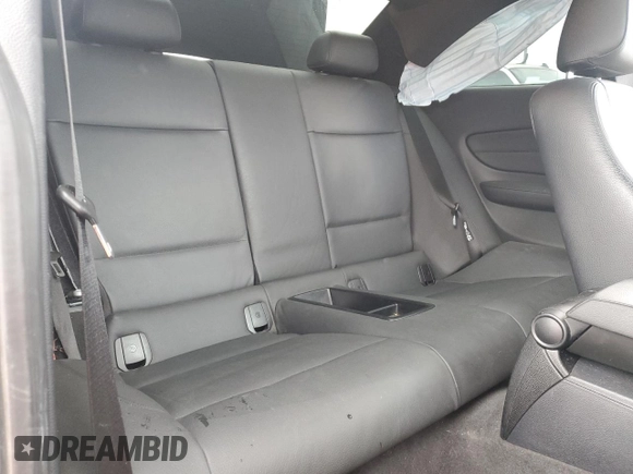 2009 BMW 1 Series 135i with VIN WBAUC73519VK95762, listed as a Copart auction lot 49636375 with 89,890 mi miles and Salvage title. Bid and sale history available at DreamBid. Image 11.