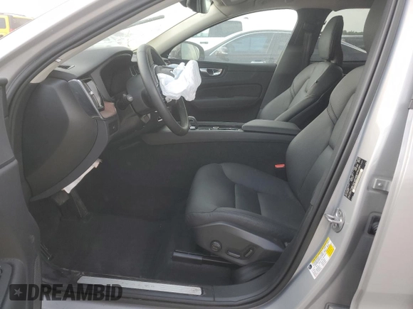 2023 Volvo XC60 Plus Dark Theme with VIN YV4L12RW8P1392949, listed as a Copart auction lot 49341695 with 12,675 mi miles and Salvage Title. Bid and sale history available at carsss.com. Image 7.
