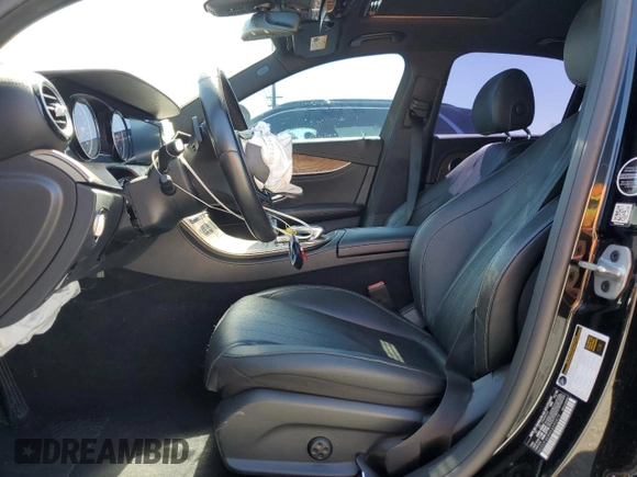 2019 Mercedes-Benz E-Class E 300 with VIN WDDZF4KB9KA590472, listed as a Copart auction lot 49493925 with 45,025 mi miles and Clean Title. Bid and sale history available at carsss.com. Image 7.