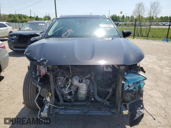 2022 Toyota Highlander XLE z VIN 5TDGZRBH6NS234336, wystawiony jako Copart lot #53571865 z przebiegiem 17 432 mil mil oraz Szkoda całkowita • Salvage title. Historia ofert i sprzedaży dostępna na DreamBid. Obrazek 5.