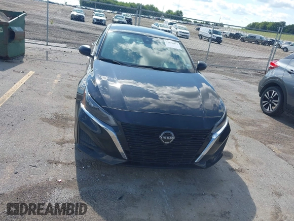 2024 Nissan Altima SV with VIN 1N4BL4DV9RN388218, listed as a IAAI auction lot 42670071 with 33,247 mi miles and . Bid and sale history available at DreamBid. Image 6.