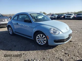 2015 Volkswagen Beetle Fleet Edition with VIN 3VWF17AT8FM607274, listed as a Copart auction lot 51463805 with 78,448 mi miles and Salvage Title. Bid and sale history available at DreamBid. Image 4.