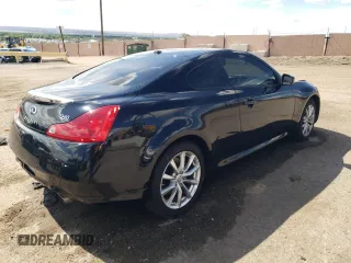 2014 Infiniti Q60 with VIN JN1CV6EL3EM132337, listed as a Copart auction lot 59591735 with 110,809 mi miles and Salvage title. Bid and sale history available at DreamBid. Image 3.