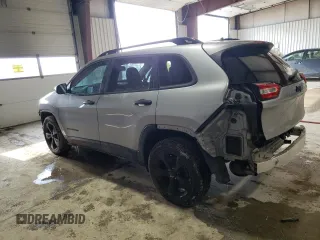 2017 Jeep Cherokee Sport z VIN 1C4PJLASXHW663159, wystawiony jako Copart lot #89033045 z przebiegiem 163 274 mil mil oraz Szkoda całkowita • Salvage title. Historia ofert i sprzedaży dostępna na DreamBid. Obrazek 2.