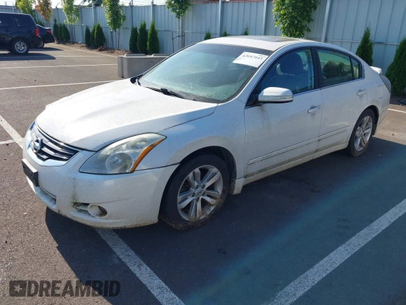 2011 Nissan Altima SR with VIN 1N4BL2AP4BN496570, listed as a IAAI auction lot 42687045 with 138,866 mi miles and . Bid and sale history available at DreamBid. Image 2.