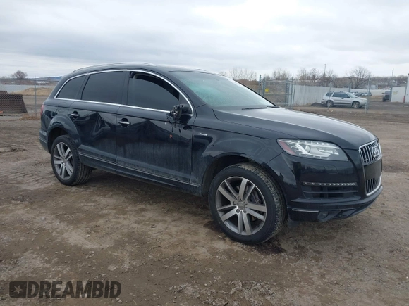 2015 Audi Q7 3.0T Premium Plus with VIN WA1LGBFE2FD006160, listed as a IAAI auction lot 41702382 with 85,706 mi miles. Bid and sale history available at carsss.com. Image 1.