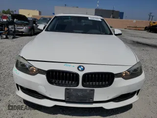 2014 BMW 3 Series 328i with VIN WBA3C1C58EK115651, listed as a Copart auction lot 59307425 with 65,902 mi miles and Salvage title. Bid and sale history available at DreamBid. Image 5.