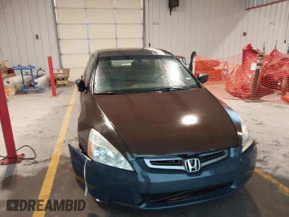 2005 Honda Accord LX z VIN 1HGCM56475A193520, wystawiony jako IAAI lot #42179560 z przebiegiem 177 858 mil mil oraz . Historia ofert i sprzedaży dostępna na DreamBid. Obrazek 6.
