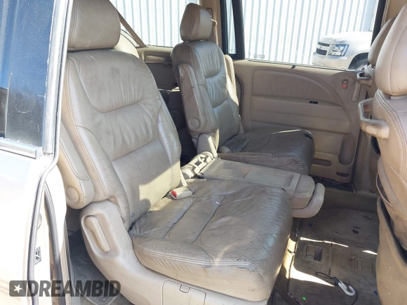 2006 Honda Odyssey EX-L with VIN 5FNRL38666B410188, listed as a IAAI auction lot 42004957 with 156,584 mi miles. Bid and sale history available at carsss.com. Image 8.