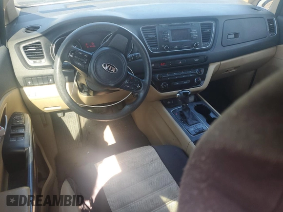 2015 Kia Sedona LX with VIN KNDMB5C11F6044947, listed as a Copart auction lot 55922215 with 259,493 mi miles and Clean Title. Bid and sale history available at DreamBid. Image 8.