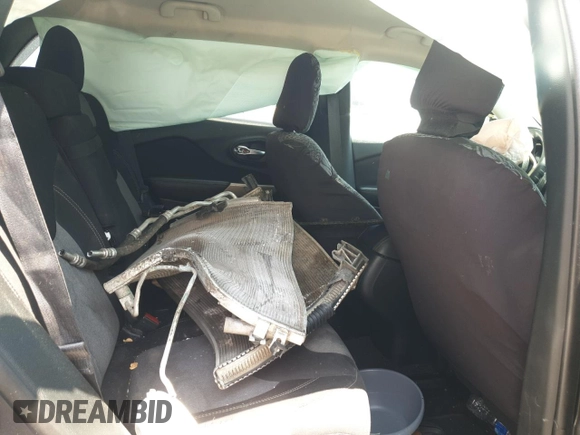 2018 Jeep Cherokee Latitude with VIN 1C4PJLCB9JD595676, listed as a Copart auction lot 54089255 with 103,033 mi miles and Salvage title. Bid and sale history available at DreamBid. Image 11.