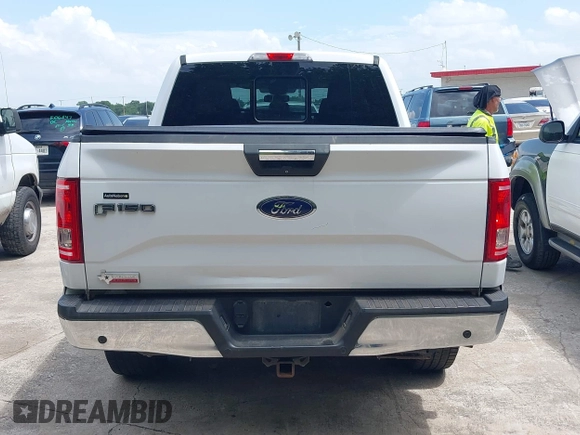 2015 Ford F-150 XLT z VIN 1FTEW1EG7FKE14521, wystawiony jako IAAI lot #42418374 z przebiegiem 293 364 mil mil oraz . Historia ofert i sprzedaży dostępna na DreamBid. Obrazek 16.