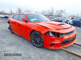 2020 Dodge Charger Scat Pack Widebody z VIN 2C3CDXGJ7LH247951, wystawiony jako IAAI lot #41873033 z przebiegiem 31 280 mil mil oraz . Historia ofert i sprzedaży dostępna na DreamBid. Obrazek 1.