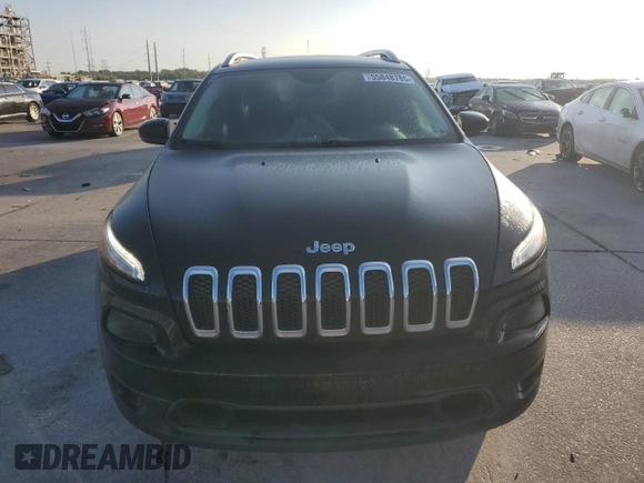 2017 Jeep Cherokee Latitude with VIN 1C4PJLCB3HW514461, listed as a Copart auction lot 55848785 with 50,768 mi miles and Salvage title. Bid and sale history available at DreamBid. Image 5.