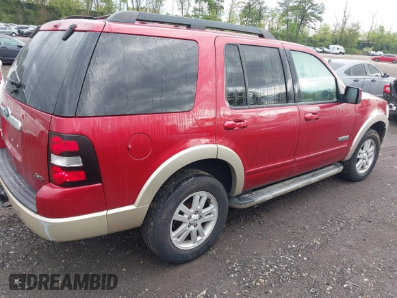 2008 Ford Explorer Eddie Bauer with VIN 1FMEU74E38UA29713, listed as a IAAI auction lot 42193657 with 109,966 mi miles. Bid and sale history available at carsss.com. Image 4.