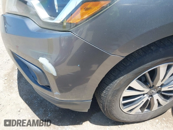 2017 Nissan Pathfinder S with VIN 5N1DR2MN5HC626920, listed as a IAAI auction lot 42557957 with 101,479 mi miles and . Bid and sale history available at DreamBid. Image 6.