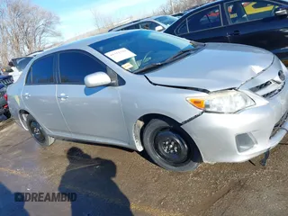 2011 Toyota Corolla L with VIN JTDBU4EE8B9167374, listed as a IAAI auction lot 41312318 with 189,903 mi miles. Bid and sale history available at carsss.com. Image 13.