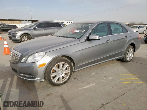 2012 Mercedes-Benz E 350 Luxury with VIN WDDHF2EB6CA530985, listed as a Copart auction lot 49443925 with 114,641 mi miles and Clean title. Bid and sale history available at DreamBid. Image 1.