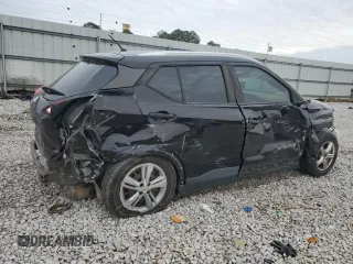 2018 Nissan Kicks S with VIN 3N1CP5CU0JL511848, listed as a Copart auction lot 41672295 with 128,152 mi miles and Salvage title. Bid and sale history available at DreamBid. Image 3.