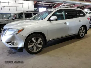 2014 Nissan Pathfinder S with VIN 5N1AR2MM4EC687777, listed as a Copart auction lot 61785445 with 137,891 mi miles and Clean title. Bid and sale history available at DreamBid. Image 1.