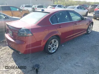 2009 Pontiac G8 z VIN 6G2ER57799L170338, wystawiony jako IAAI lot #42088706 z przebiegiem 157 582 mil mil oraz . Historia ofert i sprzedaży dostępna na DreamBid. Obrazek 4.