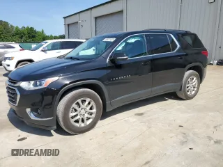 2020 Chevrolet Traverse LT with VIN 1GNERHKW1LJ301085, listed as a Copart auction lot 55401435 with 113,761 mi miles and Salvage title. Bid and sale history available at DreamBid. Image 1.