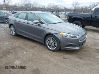 2014 Ford Fusion SE with VIN 3FA6P0H90ER381600, listed as a IAAI auction lot 41891817 with 82,141 mi miles and . Bid and sale history available at carsss.com. Image 1.