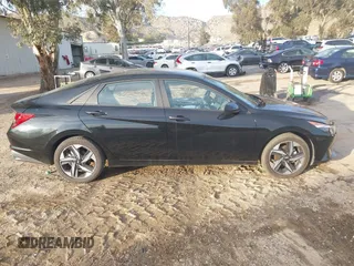 2023 Hyundai Elantra SEL z VIN KMHLS4AG2PU544539, wystawiony jako IAAI lot #41614190 z przebiegiem 4 128 mil mil oraz . Historia ofert i sprzedaży dostępna na DreamBid. Obrazek 14.