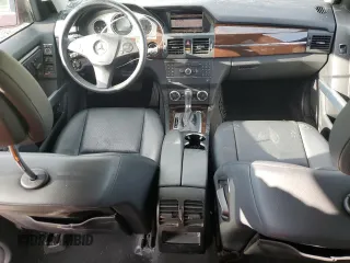 2010 Mercedes-Benz GLK 350 z VIN WDCGG8HBXAF472486, wystawiony jako Copart lot #61239124 z przebiegiem 58 635 mil mil oraz Szkody całkowita. Historia ofert i sprzedaży dostępna na DreamBid. Obrazek 8.