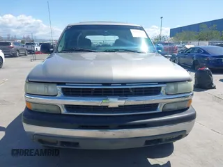 2003 Chevrolet Tahoe LS with VIN 1GNEK13T43J109451, listed as a IAAI auction lot 41953398 with 54,731 mi miles. Bid and sale history available at carsss.com. Image 13.