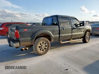 2011 Ford F-250 XL with VIN 1FT7W2BT0BEC60470, listed as a Copart auction lot 58010955 with 184,294 mi miles and Salvage title. Bid and sale history available at DreamBid. Image 3.