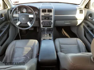 2008 Dodge Magnum SXT with VIN 2D4GZ37V38H206673, listed as a Copart auction lot 78195354 with 51,445 mi miles and Salvage Title. Bid and sale history available at DreamBid. Image 8.
