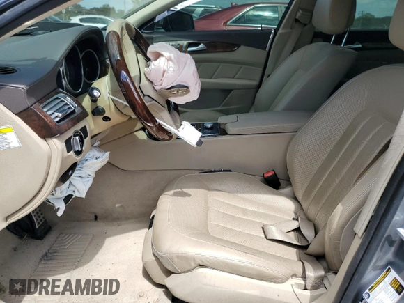 2014 Mercedes-Benz CLS 550 с VIN WDDLJ7DB7EA100120, выставлен на аукционе Copart как лот 53098455 с пробегом 91 938 миль миль и Списание • Salvage title. История ставок и продаж доступна на DreamBid. Изображение 7.