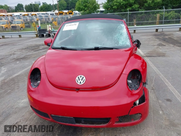 2008 Volkswagen Beetle SE с VIN 3VWRF31Y48M407840, выставлен на аукционе IAAI как лот 42381696 с пробегом 148 892 миль миль и . История ставок и продаж доступна на DreamBid. Изображение 13.