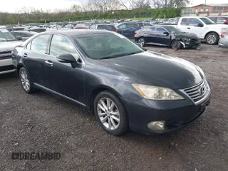 2011 Lexus ES with VIN JTHBK1EG2B2427474, listed as a IAAI auction lot 41971812 with 289,845 mi miles. Bid and sale history available at carsss.com. Image 1.