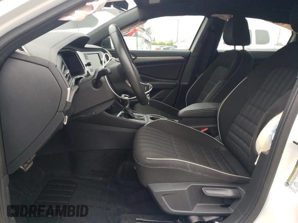2024 Volkswagen Jetta Sport with VIN 3VWBM7BU3RM048718, listed as a Copart auction lot 60830345 with 9,129 mi miles and Salvage title. Bid and sale history available at DreamBid. Image 7.