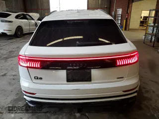 2021 Audi Q8 Premium Plus z VIN WA1EVAF14MD033153, wystawiony jako Copart lot #47657525 z przebiegiem 52 168 mil mil oraz Szkody całkowita. Historia ofert i sprzedaży dostępna na DreamBid. Obrazek 6.