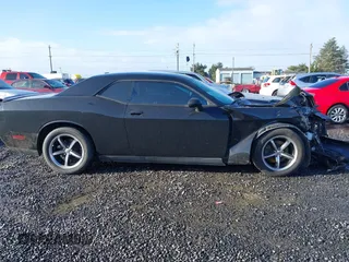 2011 Dodge Challenger z VIN 2B3CJ4DG2BH569764, wystawiony jako IAAI lot #41652462 z przebiegiem 138 057 mil mil oraz . Historia ofert i sprzedaży dostępna na DreamBid. Obrazek 14.