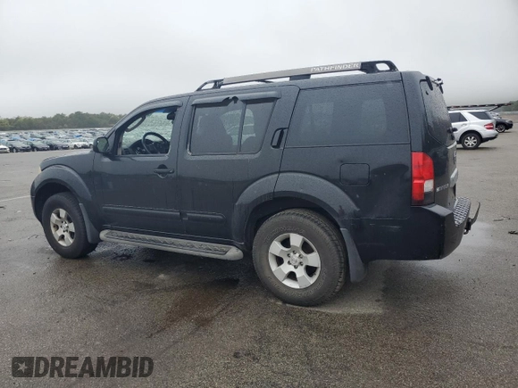 2005 Nissan Pathfinder SE z VIN 5N1AR18W65C701989, wystawiony jako Copart lot #55390455 z przebiegiem 178 002 mil mil oraz Szkoda całkowita • Salvage title. Historia ofert i sprzedaży dostępna na DreamBid. Obrazek 2.