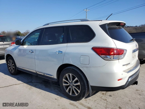 2013 Nissan Pathfinder S with VIN 5N1AR2MN9DC687930, listed as a Copart auction lot 86214884 with 166,591 mi miles and Clean Title. Bid and sale history available at carsss.com. Image 2.