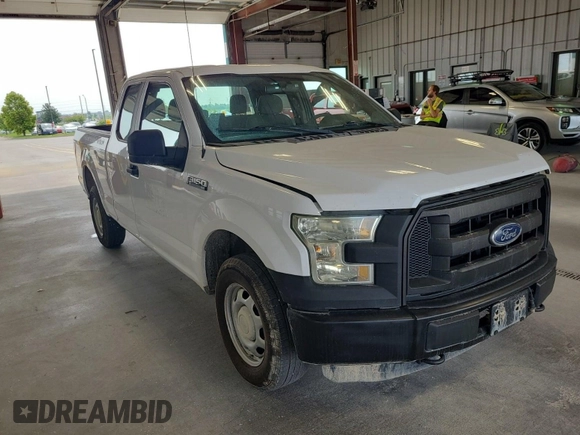 2015 Ford F-150 XLT z VIN 1FTFX1EF0FKE89795, wystawiony jako IAAI lot #42610200 z przebiegiem 87 650 mil mil oraz . Historia ofert i sprzedaży dostępna na DreamBid. Obrazek 7.