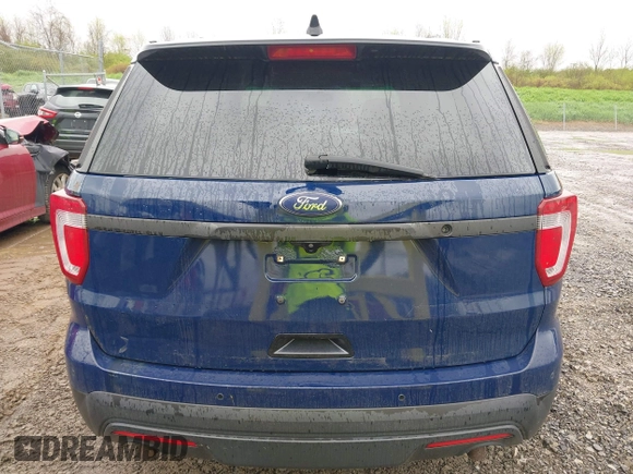 2017 Ford Police Interceptor Utility z VIN 1FM5K8AT3HGC25647, wystawiony jako IAAI lot #42223972 z przebiegiem 213 599 mil mil oraz . Historia ofert i sprzedaży dostępna na DreamBid. Obrazek 16.
