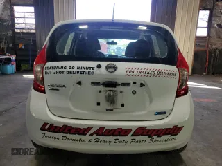2016 Nissan Note SL with VIN 3N1CE2CP7GL373247, listed as a Copart auction lot 55068095 with 164,205 mi miles and Clean title. Bid and sale history available at DreamBid. Image 6.