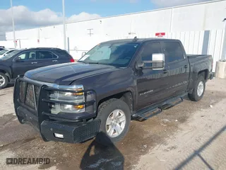 2015 Chevrolet Silverado 1500 LT with VIN 3GCUKREC1FG527522, listed as a IAAI auction lot 41498803 with NaN miles. Bid and sale history available at carsss.com. Image 18.