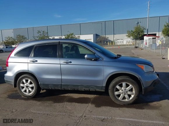2007 Honda CR-V EX-L with VIN JHLRE38717C050364, listed as a IAAI auction lot 41871811 with 147,774 mi miles. Bid and sale history available at carsss.com. Image 13.