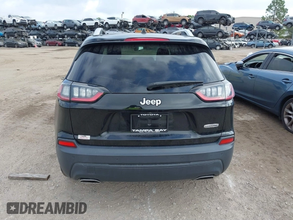 2019 Jeep Cherokee Latitude Plus with VIN 1C4PJLLN4KD119783, listed as a IAAI auction lot 41223282 with 84,917 mi miles. Bid and sale history available at carsss.com. Image 16.