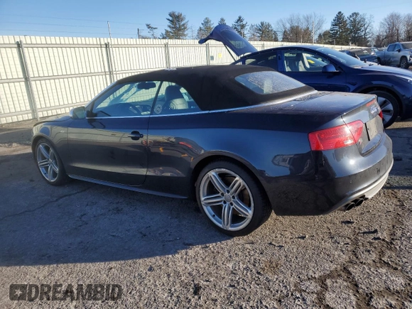 2013 Audi S5 Premium Plus z VIN WAUCGAFH7DN000482, wystawiony jako Copart lot #87036074 z przebiegiem 83 172 mil mil oraz Szkoda całkowita • Salvage title. Historia ofert i sprzedaży dostępna na DreamBid. Obrazek 2.