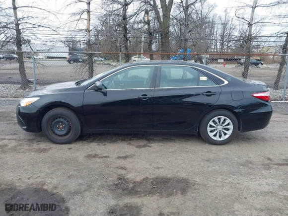 2015 Toyota Camry Hybrid LE with VIN 4T1BD1FK7FU163723, listed as a IAAI auction lot 41886718 with 432,925 mi miles. Bid and sale history available at carsss.com. Image 14.